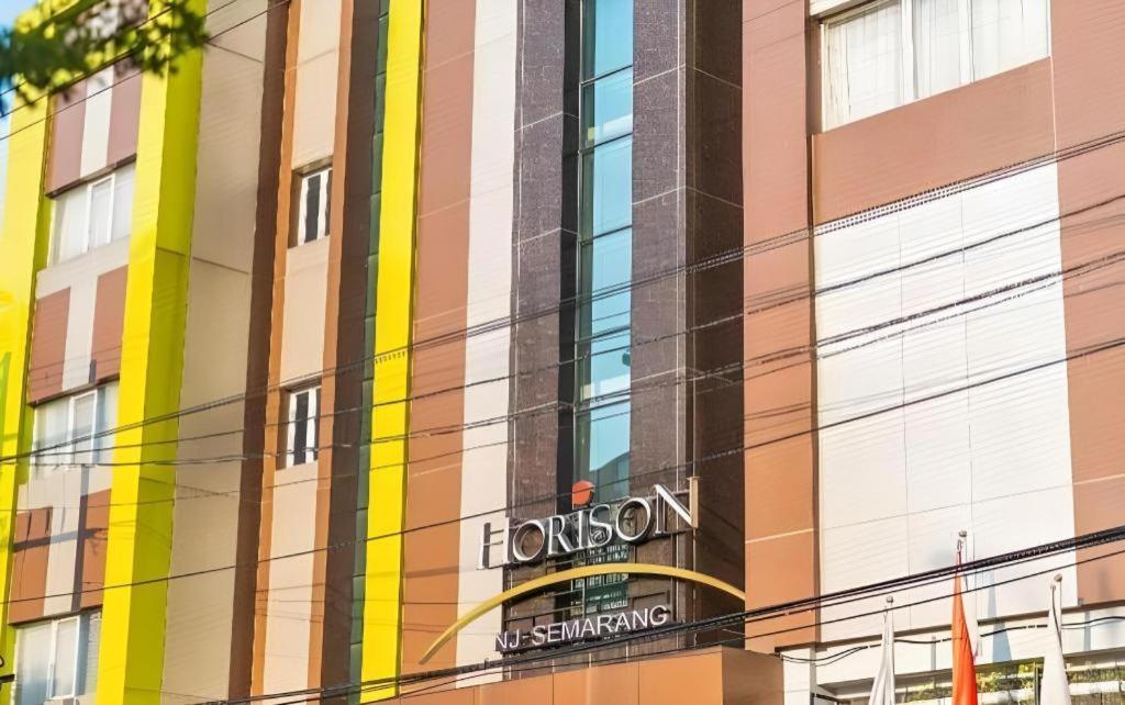 Horison Kota Lama Semarang Exterior foto